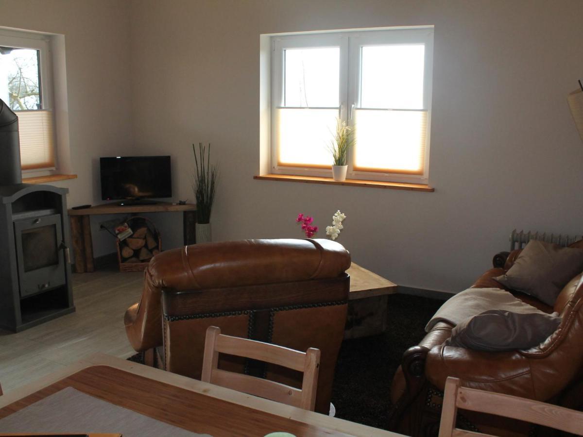 Comfy Farmhouse In Brusow With Garden Kröpelin 外观 照片